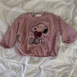 Zara + PEANUTS Snoopy Sweatshirt